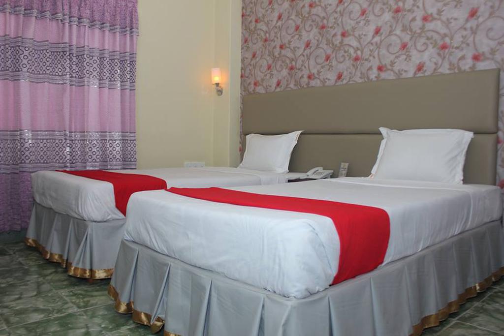 Golden Inn Chattagram Ltd Chittagong Exteriör bild